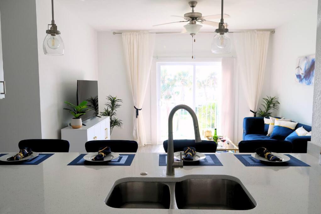 Beach Haven - 2Bd Luxury Kings At Jax Beach ジャクソンビル・ビーチ エクステリア 写真